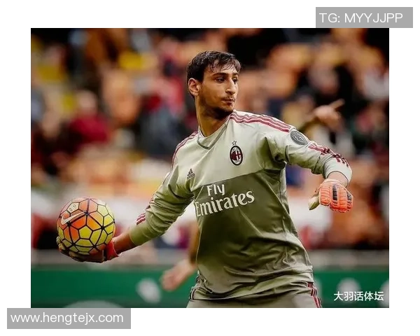 全球足坛传奇再聚焦:盘点历史百大球星的辉煌与传奇足迹 全球足坛传奇再聚焦:盘点历史百大球星的辉煌与传奇足迹