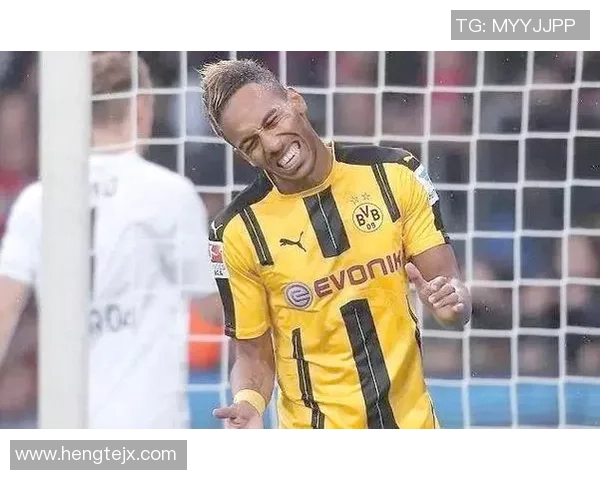 现役足球巨星盘点：全球顶尖球员表现与未来前景分析